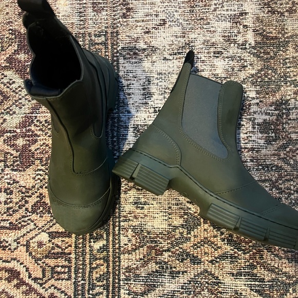 Ganni Chelsea Rainboot - Picture 6 of 8